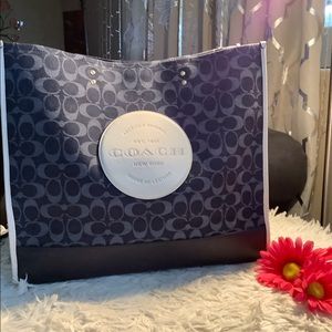 NWT Coach Women's Dempsey Tote